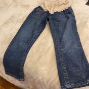 Maternity cropped jeans